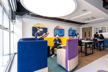 El liderazgo de la UIDE en innovación, inteligencia artificial y sostenibilidad la posiciona como referente de la educación superior en Latinoamérica