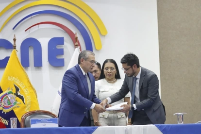 José Cabrera, quien era un aliado clave de Diana Atamaint, asumió la presidencia del CNE.