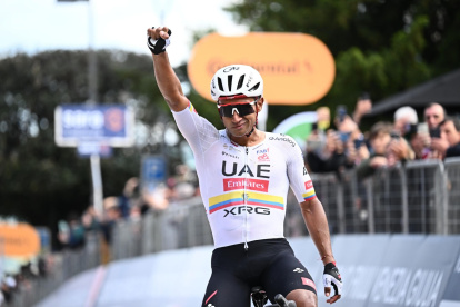 El Lagarto Narváez quiere mantener el maillot tricolor para lucirlo en el World Tour.