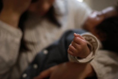 Criar hijos implica una enorme inversión de tiempo, recursos y responsabilidad, sin garantías de retorno material