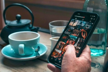 Los usuarios cuentan con distintas alternativas para guardar Reels de Instagram y acceder a ellos posteriormente desde sus dispositivos.