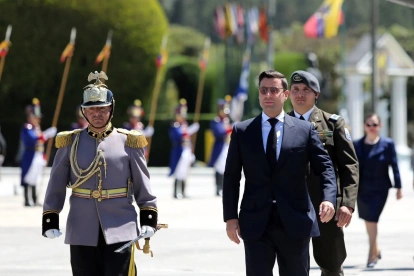 Michele Sensi Contugi Ycaza dirige el Centro Nacional de Inteligencia y será evaluado para determinar necesidades de protección.