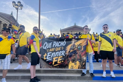 Miles de ecuatorianos se congregaron en las calles de Filadelfia para alentar a la Tri antes de su debut en el Mundial 2026.