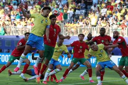 Brasil empató con Marruecos en el primer partido del grupo C.