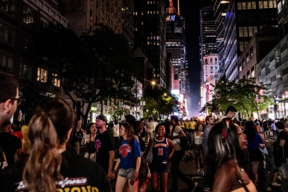 Desenfreno en Nueva York por el título de NBA de los Knicks.