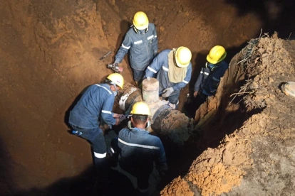 El poliducto Esmeraldas–Santo Domingo ha registrado al menos dos incidentes vinculados a perforaciones clandestinas en 2026, uno en abril (foto) y otro en junio.