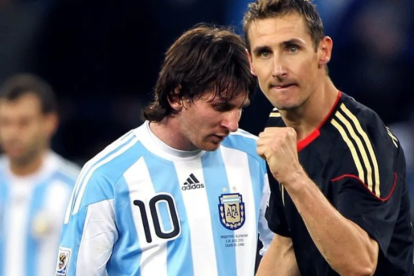 El histórico atacante alemán Miroslav Klose proyectó el futuro de los máximos anotadores