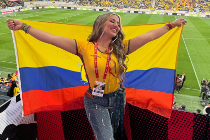 La cantante Janan vive en Estados Unidos y disfruta de la fiesta deportiva.