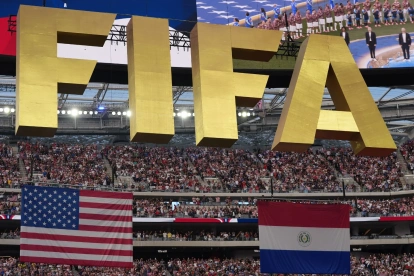 El impacto de la reventa legal de entradas a los partidos en Estados Unidos y la especulación hotelera en el Mundial ha causado indignación en los fanáticos.