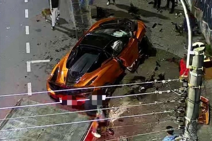 El McLaren modelo 720S Spider puede alcanzar una velocidad máxima de 341 Km/h.