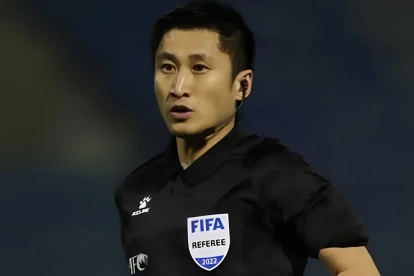 Ma Ning, árbitro chino de 47 años.
