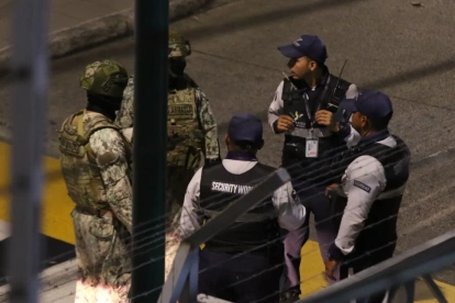 17 junio 2026, aeropuerto Guayaquil: sicarios matan a Carlos Suástegui, cabecilla de Los Águilas, por disputa criminal