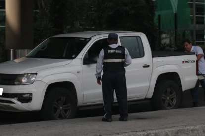 Tras el sicariato en el aeropuerto de Guayaquil se intensifican los controles.