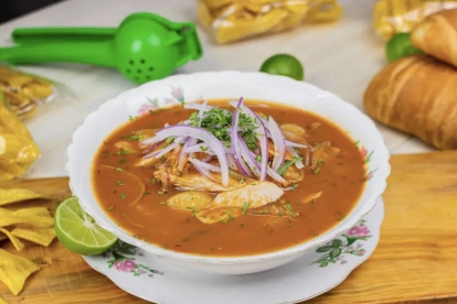 El encebollado es uno de los platos más representativos de Ecuador.