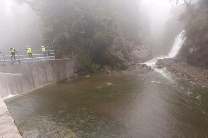 La captación Blanco Chico estuvo fuera de operación desde 2021 por la crecida del río del mismo nombre. Ahora se la está rehabilitando.