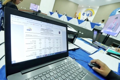 Los partidos políticos que no logren obtener la votación establecida en la Ley Electoral podrían ser borrados del registro de organizaciones del CNE.