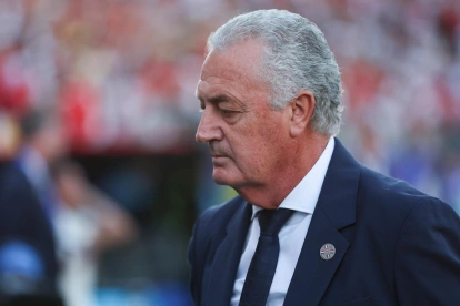 Gustavo Alfaro, DT de Paraguay, en la victoria sobre Turquía, en el Mundial 2026.