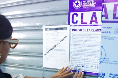 Las autoridades clausuraron los locales en Guayaquil.