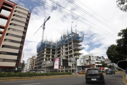 En los alrededores del parque La Carolina, en el hipercentro, buscan departamentos incluso de 25 m2.
