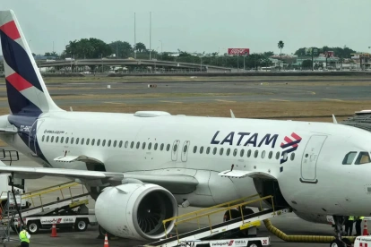 Un avión de la compañía aérea LATAM, que opera en Ecuador.