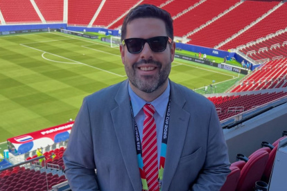 Jorge ‘Chipi’ Vera, comentarista paraguayo de ABC Deportes, informó que la FIFA canceló su acreditación para cubrir el torneo tras los insultos