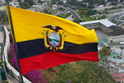 La preparación de diplomáticos es fundamental para representar y defender los intereses del Ecuador en el mundo.
