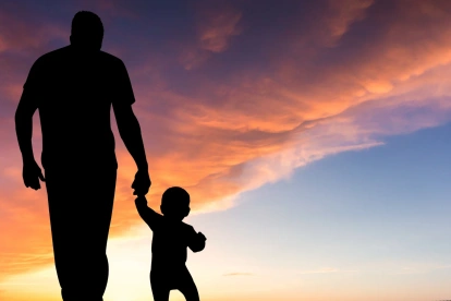 El reconocimiento a los padres trasciende un día y se refleja en el cuidado y la cercanía cotidiana.