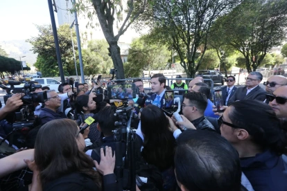 El primer vicepresidente de la Asamblea, Esteban Torres, durante su llegada a la Fiscalía para presentar el recurso relacionado con el caso Progen.