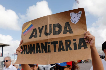 Alrededor del mundo se están organizando colectas y donaciones para ayudar a los damnificados por los terremotos en Venezuela.