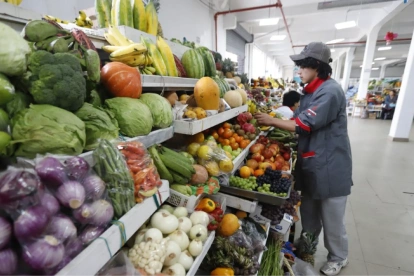 Se proyecta que el impacto del fenómeno de El Niño 2026-2027 demorará entre dos y seis meses en reflejarse con fuerza en el precio de los alimentos.