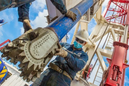 El precio del petróleo es el culpable de la subida del riesgo país en Ecuador.