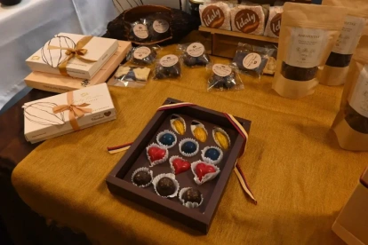 Quito vive la Feria del Chocolate con catas, concursos y productos derivados del cacao y café ecuatoriano.