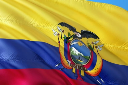 La resiliencia de los ecuatorianos destaca frente a la crisis y plantea un llamado a la responsabilidad política.