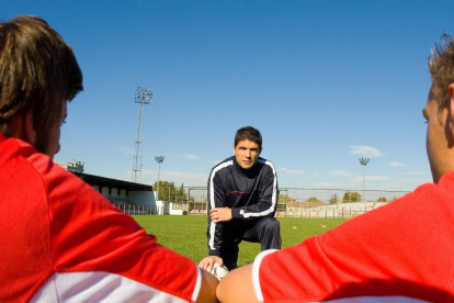 El éxito mundialista también se construye fuera de la cancha. Expertos revelan cómo el trabajo psicológico fortalece el liderazgo, la cohesión del grupo y la capacidad de superar los errores durante la competencia.