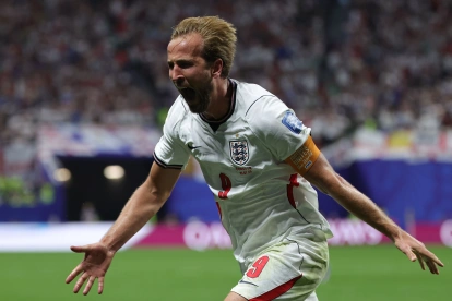 Harry Kane rescató a Inglaterra con un doblete letal ante RD Congo.