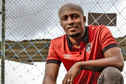 José Luis Angulo fue portero de Leones antes de vestirse con la de Barcelona SC.