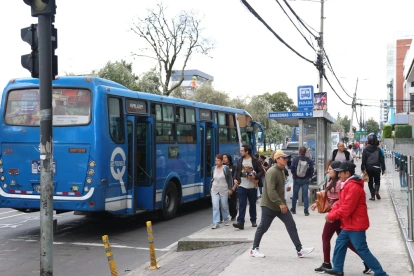 El transporte público habla de una grave crisis e imposibilidad de solventar costos de operación.