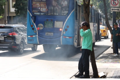 Los usuarios exigen que los cambios sean visibles. Hay quienes sí están de acuerdo con pagar más siempre y cuando el servicio sea eficiente. Hoy, lamentan, es lamentable.
