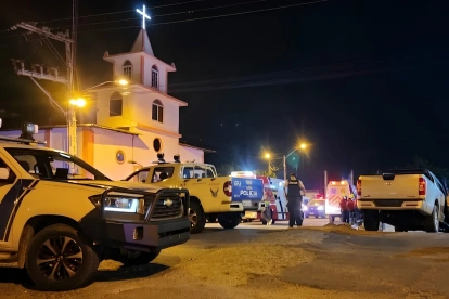 Las calles de San Agustín se vacían antes de las 19:00 por temor a nuevos ataques.