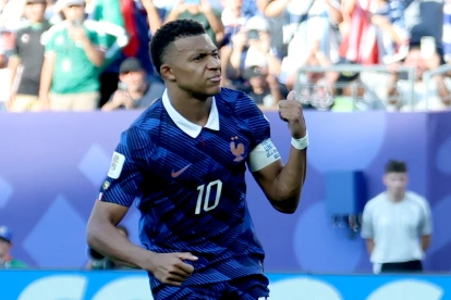 Kylian Mbappé se le fue la mano con el insulto en español.