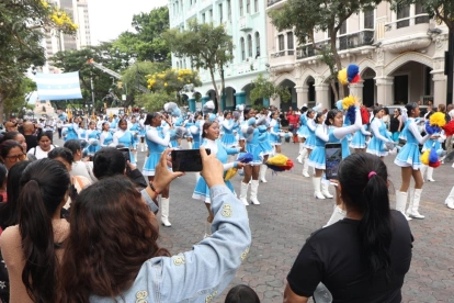 Las fiestas de Guayaquil convoca a la ciudadanía a las calles.