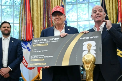En diciembre, durante el sorteo del Mundial, la FIFA también había entregado a Trump un ‘Premio de la Paz’. Ahora el acuerdo para levantar la sanción por expulsión de Balogun, refuerza las críticas a Infantino.
