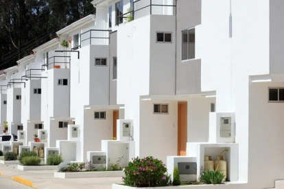 Casas nuevas en urbanizaciones suelen ser puestas en alquiler.