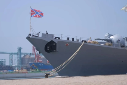 China y Rusia comenzaron este lunes en un puerto militar de la ciudad china de Qingdao (este) los ejercicios navales conjuntos 'Interacción Marítima 2026', que se desarrollarán en aguas del mar Amarillo y del Pacífico.