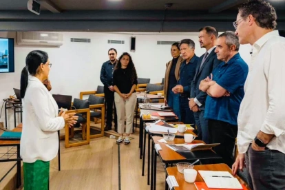 Gilda Alcívar se reunió con representantes del Colegio de Arquitectos del Ecuador para revisar los avances del proyecto del nuevo Museo Nacional del Ecuador.