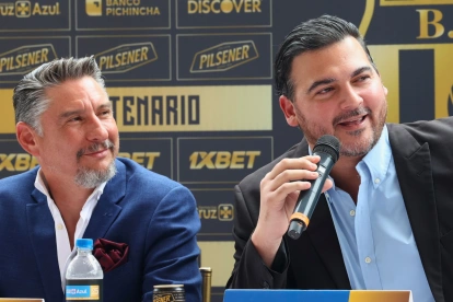 Miguel Montalvo (izq.) y Antonio Álvarez, dirigentes de Barcelona SC.