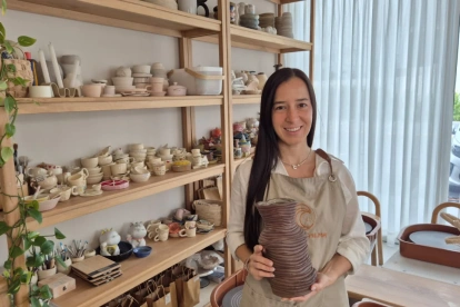 Ceramicalma ofrece distintas modalidades para acercarse a la cerámica.
