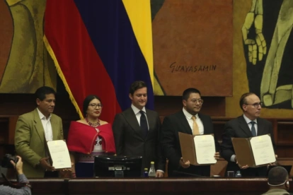 Este 7 de julio de 2027, la Asamblea posesionó a tres consejeros suplentes del CPCCS.
