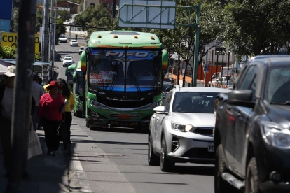 Los accesos y salidas vehiculares a la parroquia de Tumbaco son limitados, lo que genera congestión vehicular.