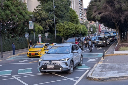 El Pico y placa en Quito se aplica en dos horarios, en la mañana y tarde.
